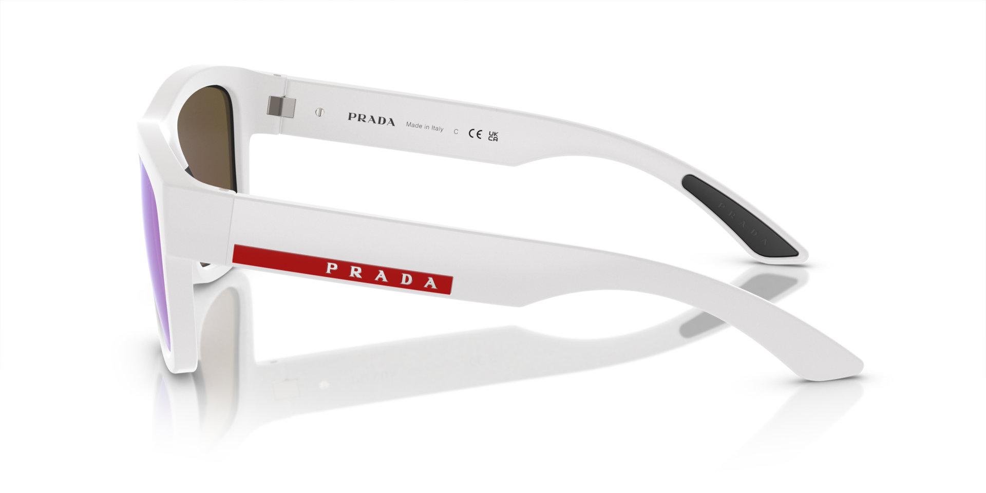 Das Bild zeigt die Sonnenbrille PR01ZS TWK08R von der Marke Prada Linea Rossa in weiß.