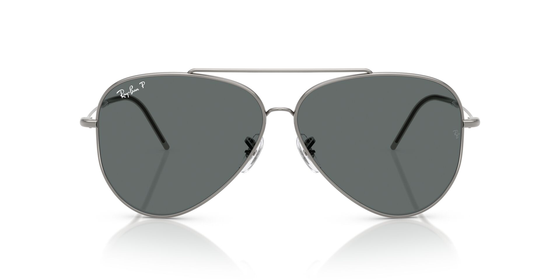 Das Bild zeigt die Sonnenbrille RBR0101S 004/81 von Ray-Ban in Gunmetal.