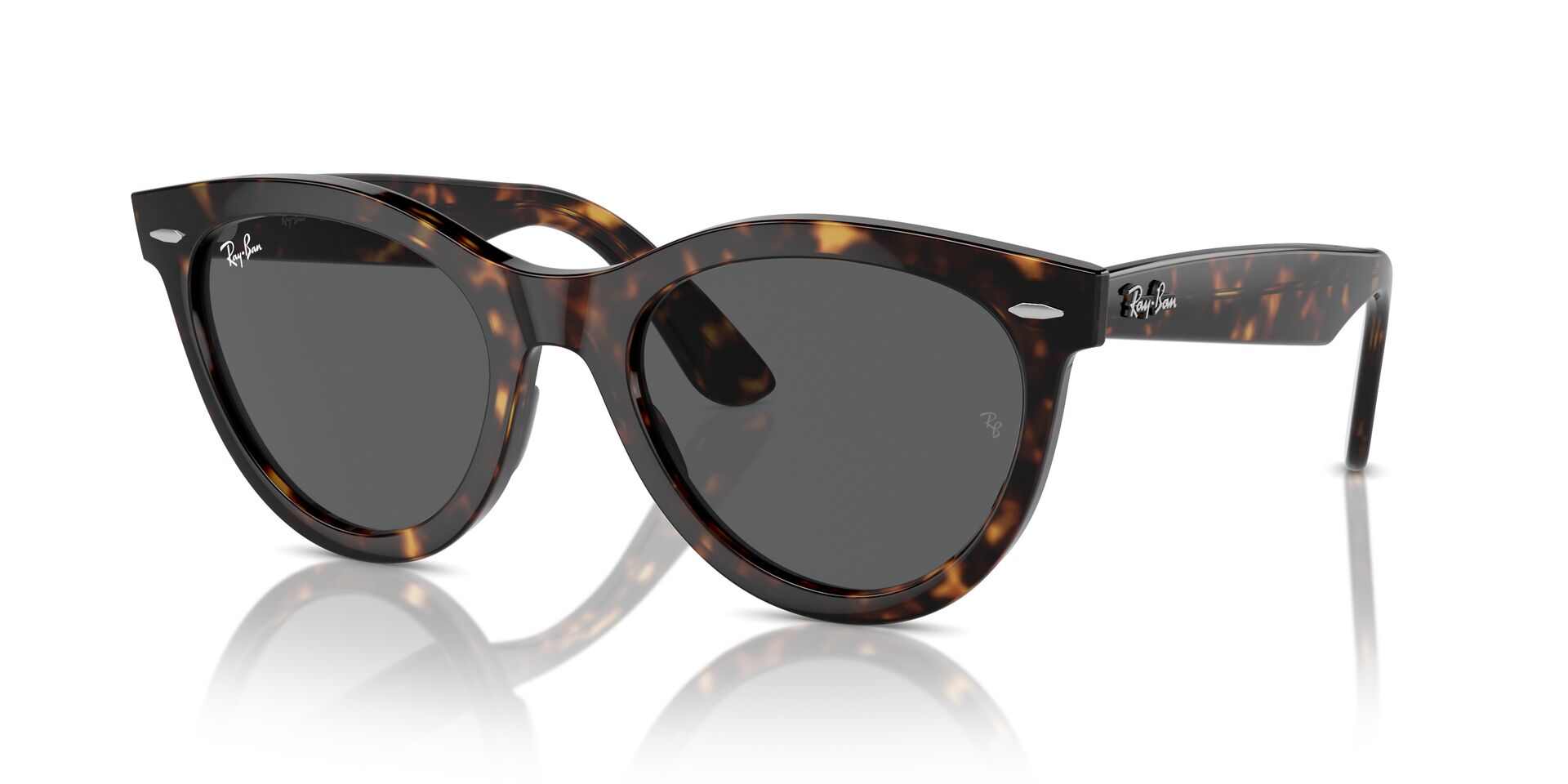 Das Bild zeigt die Sonnenbrille RB2241 902/B1 von der Marke Ray-Ban in Havanna.