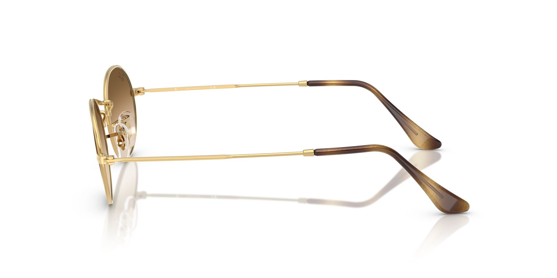 Das Bild zeigt die Sonnenbrille RB3547 001/51 von der Marke Ray-Ban in Gold.