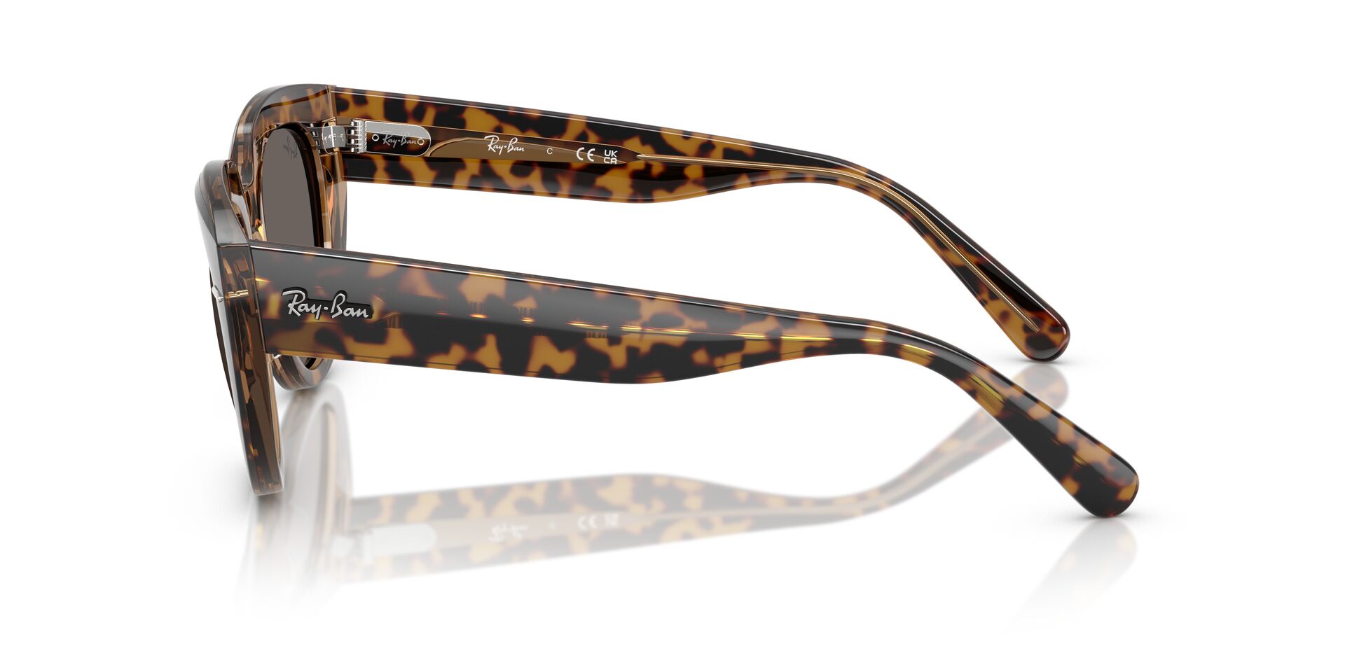 Das Bild zeigt die Sonnenbrille RB2286 von Ray-Ban in Havanna braun transparent.