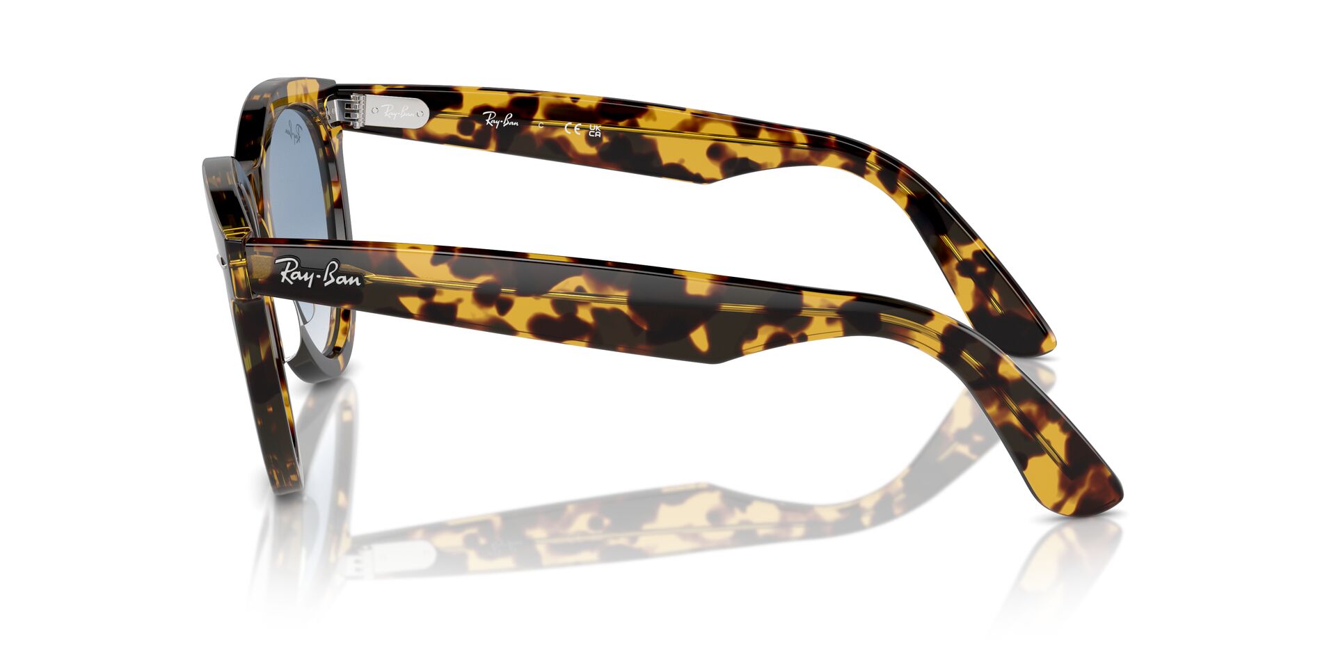 Das Bild zeigt die Sonnenbrille RB2241 13323F von Ray-Ban in Havanna gelb.