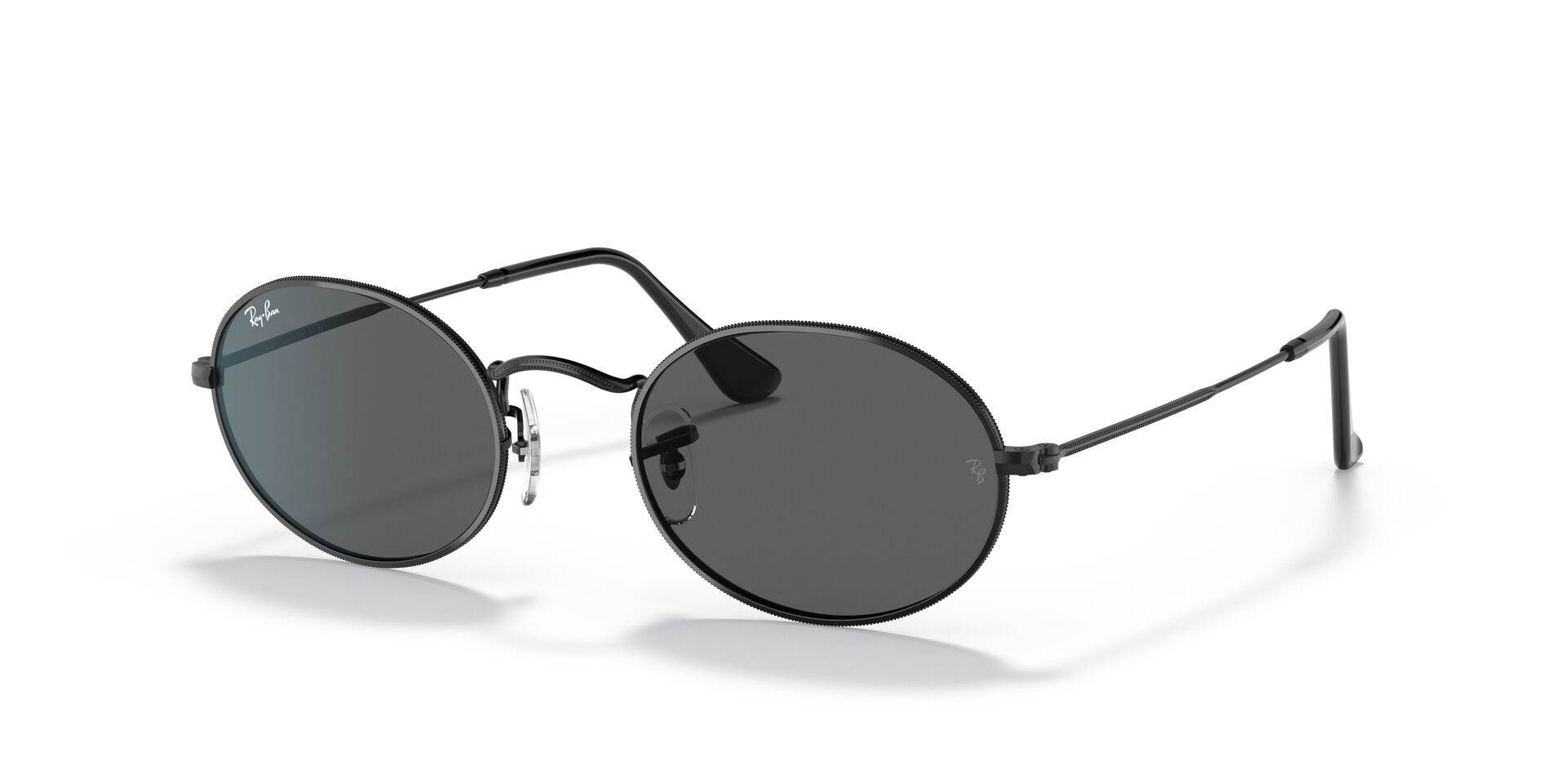 Das Bild zeigt die Sonnenbrille RB3547 002/B1 von der Marke Ray-Ban in Schwarz.