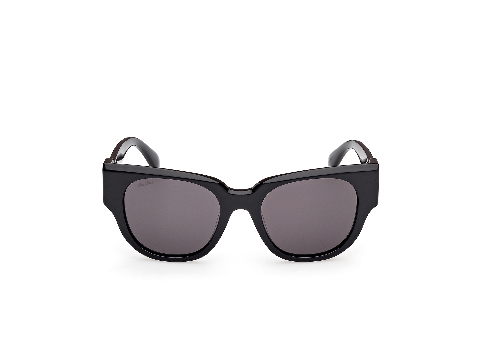 Das Bild zeigt die Sonnenbrille MM0138 von der Marke Max Mara in Schwarz.
