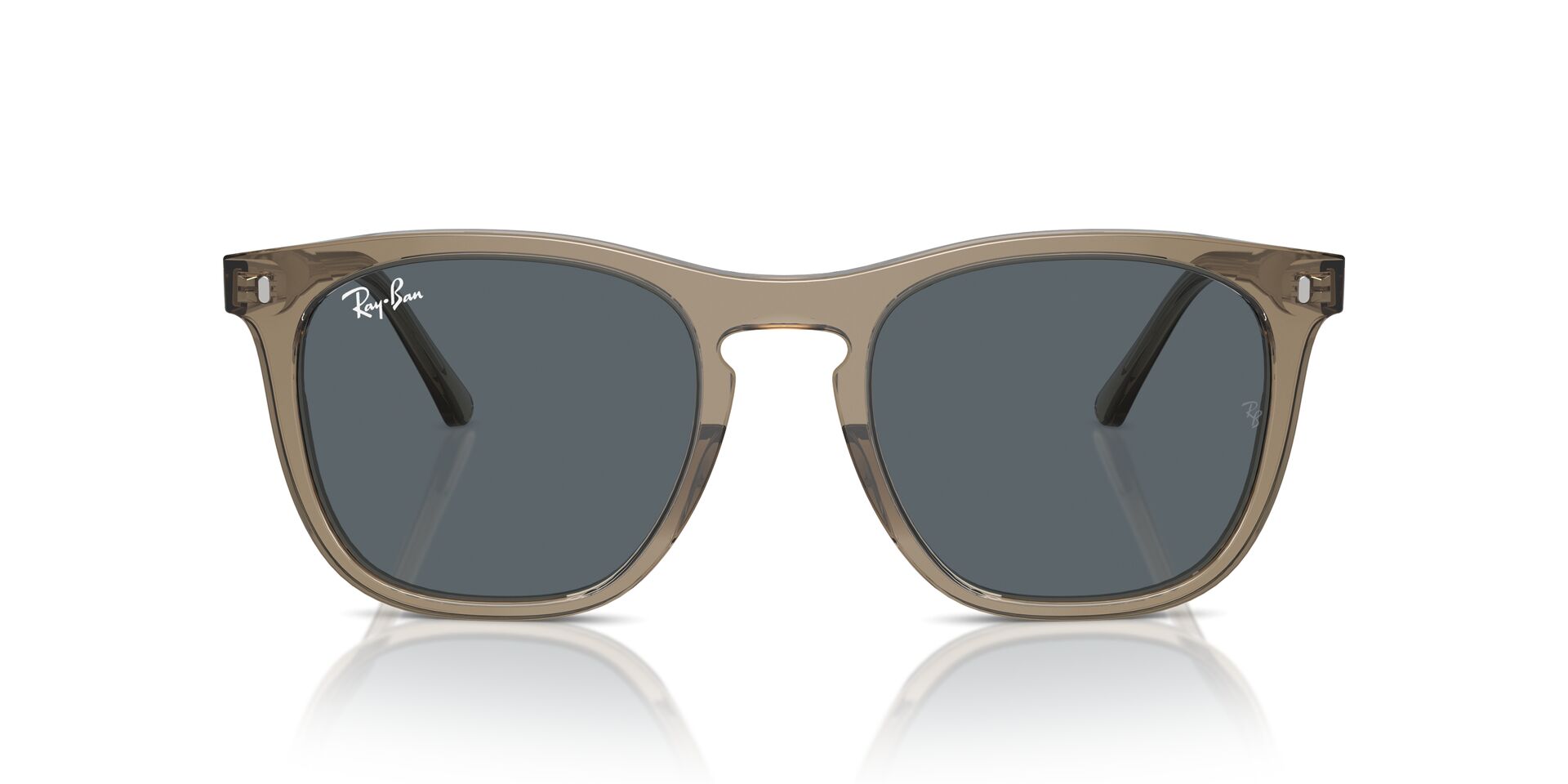 Das Bild zeigt die Sonnenbrille RB2210 von Ray-Ban in Dunkelbraun transparent.