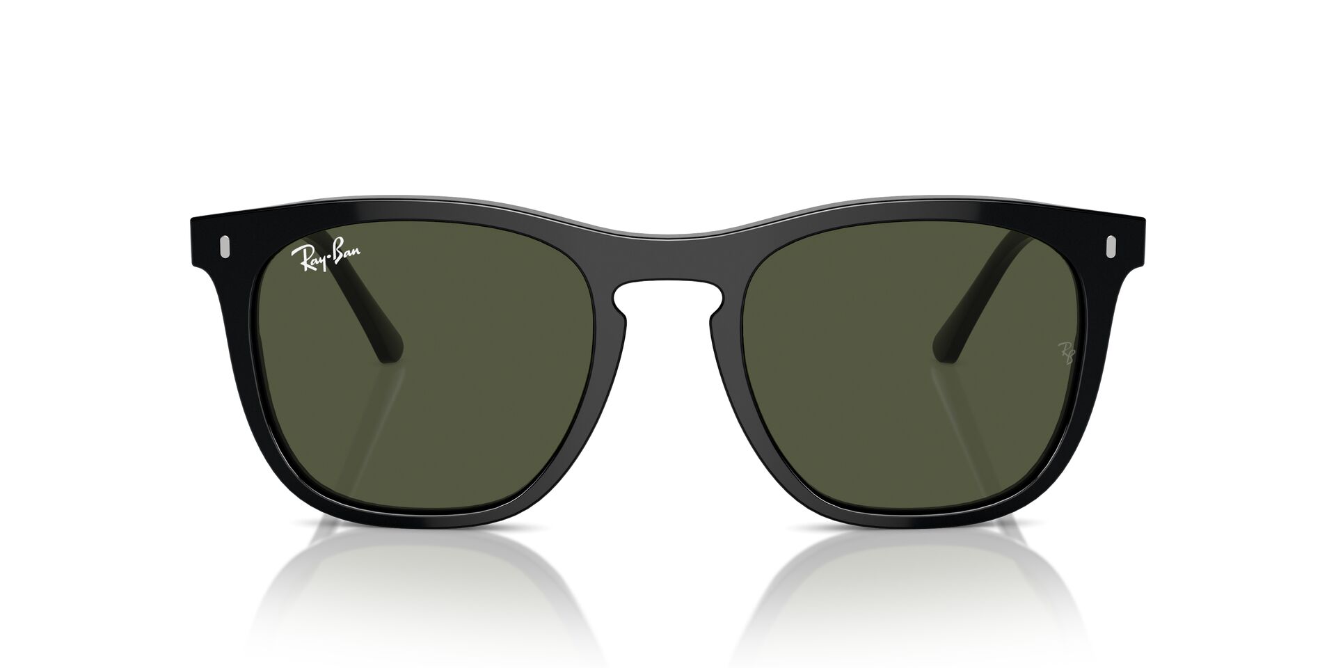 Das Bild zeigt die Sonnenbrille RB2210 901/31 von der Marke Ray-Ban in Schwarz.